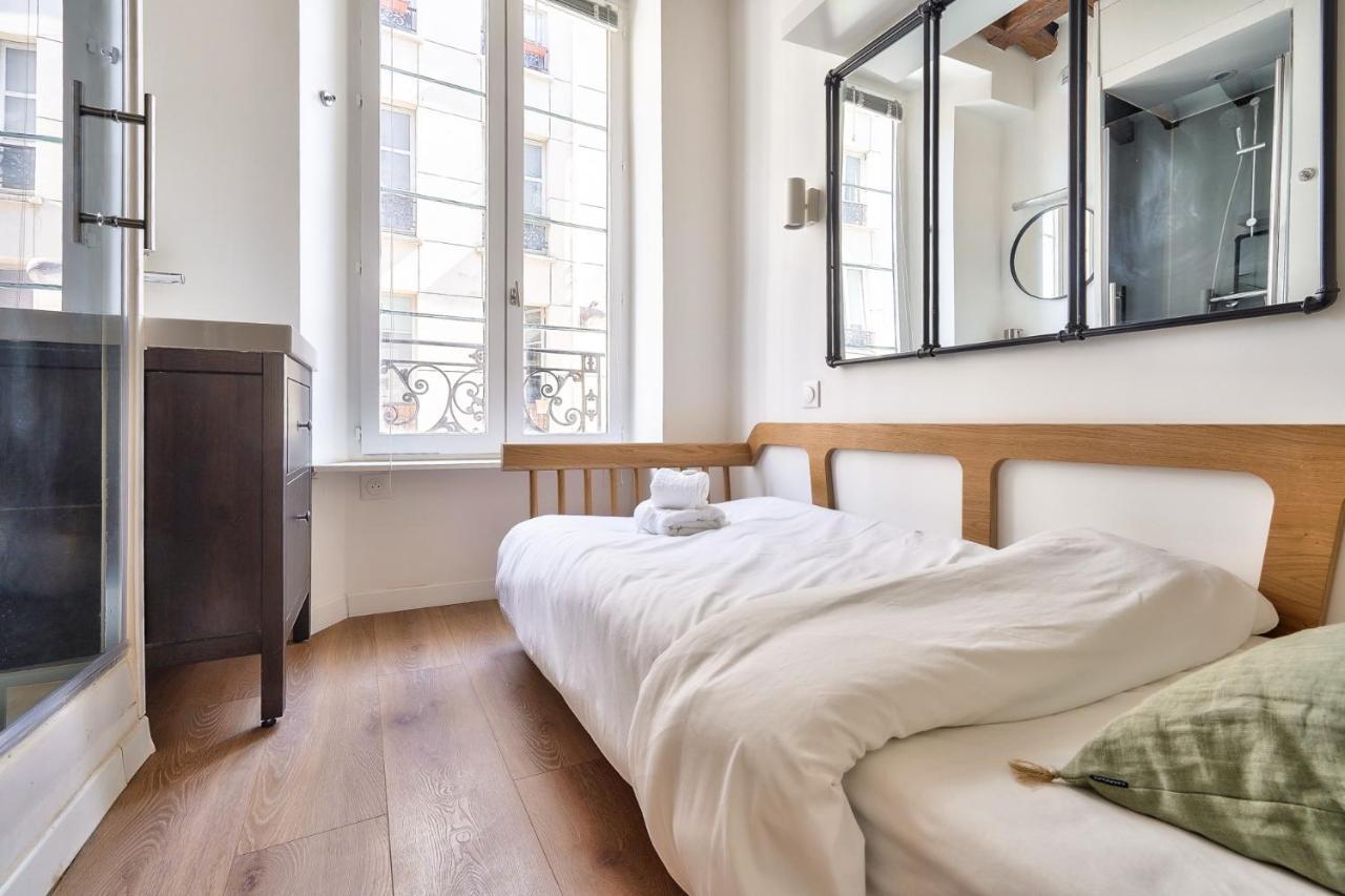Cute And New Studio Duplex In The Heart Of Paris Exteriör bild