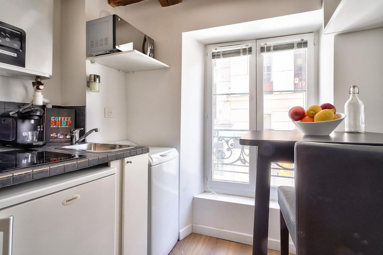 Cute And New Studio Duplex In The Heart Of Paris Exteriör bild